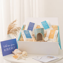 Load image into Gallery viewer, Island Aura Alderney wax melts gift box
